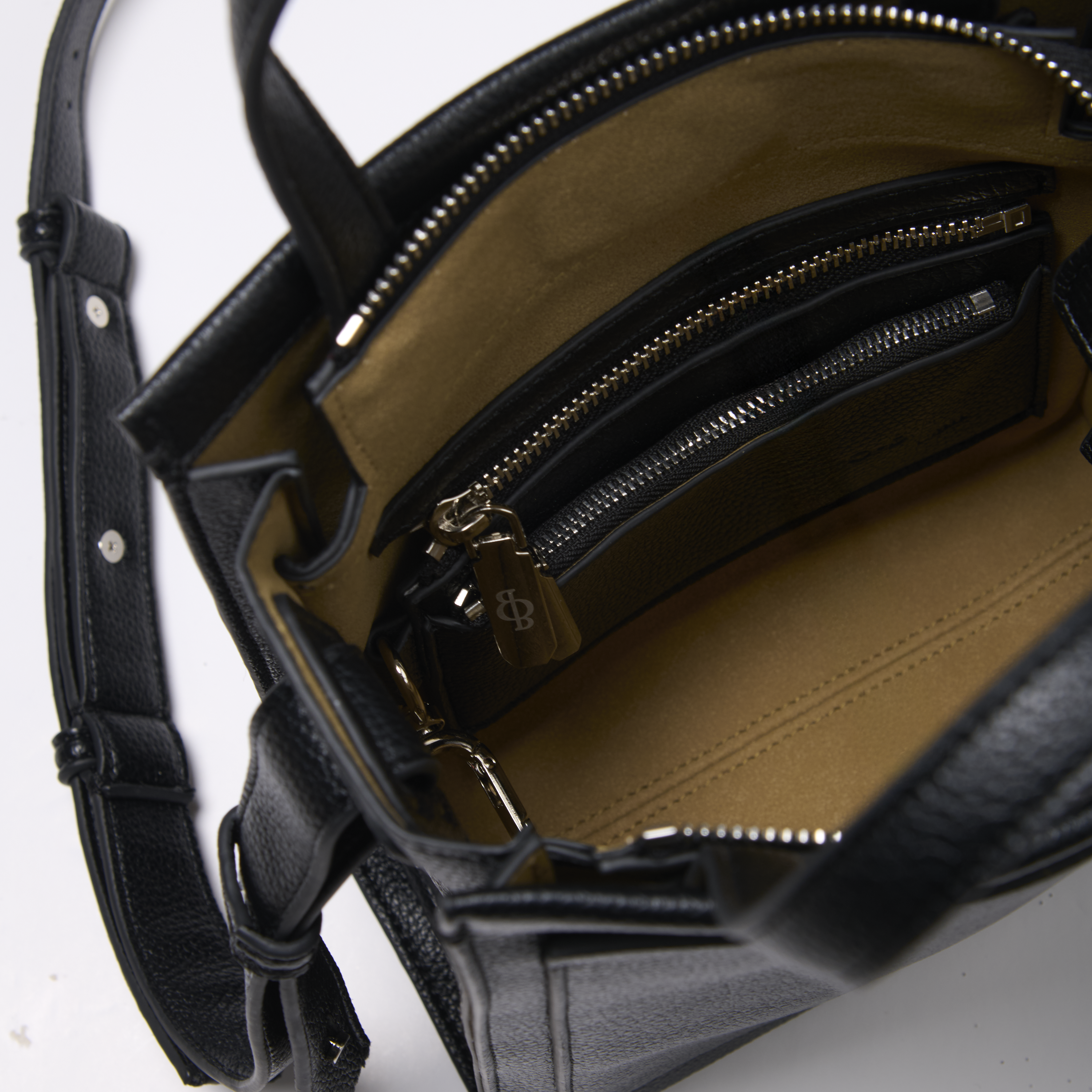 Sweet.01 Handle Bag Black